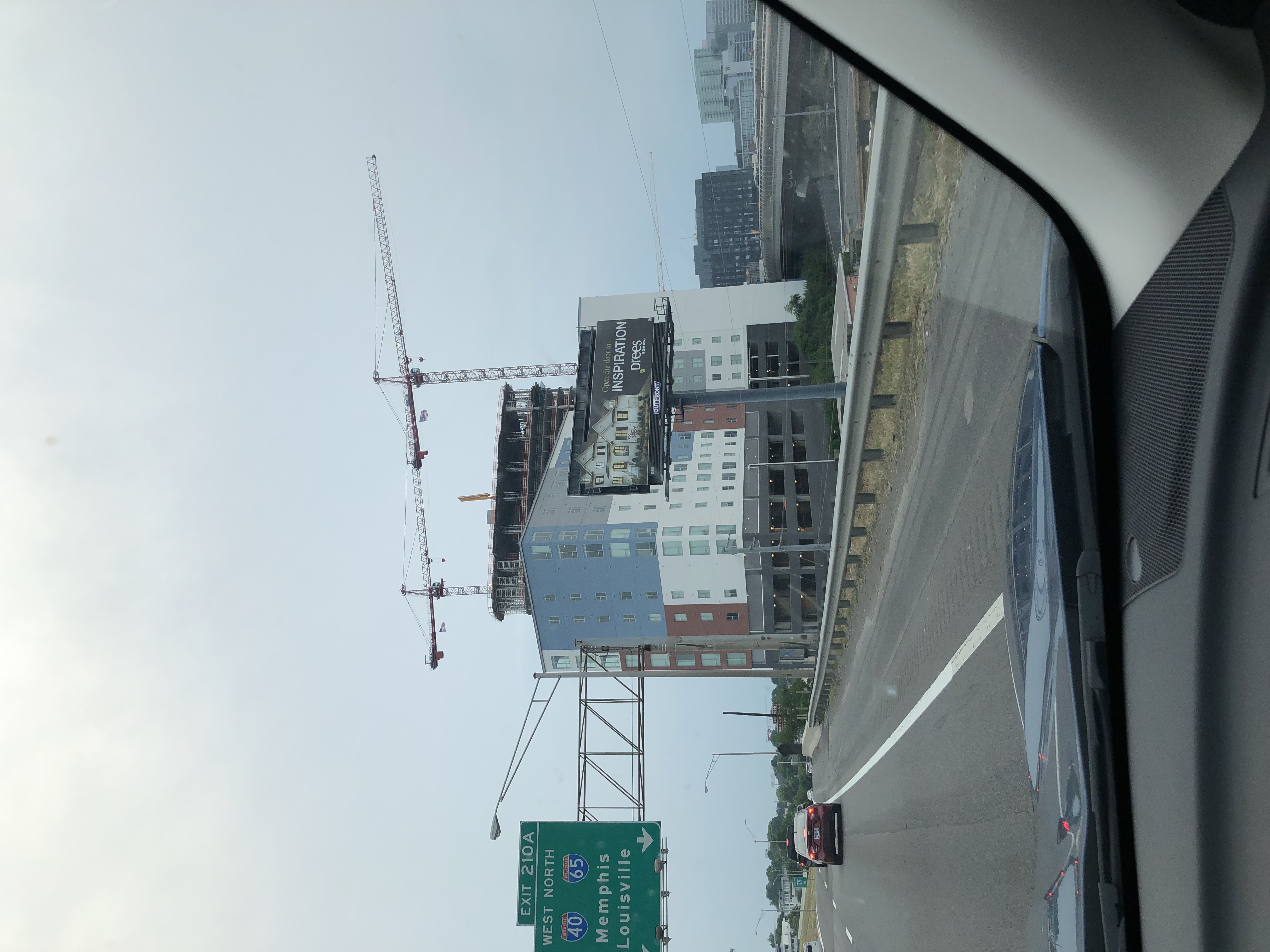 ./2022/06 - St Louis/01 - Day 1/20220521-180143.JPG